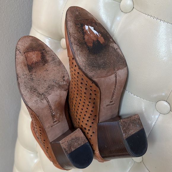 Rebecca Minkoff Perforated Leather Ankle Boots, sz 9 - Picture 9 of 11